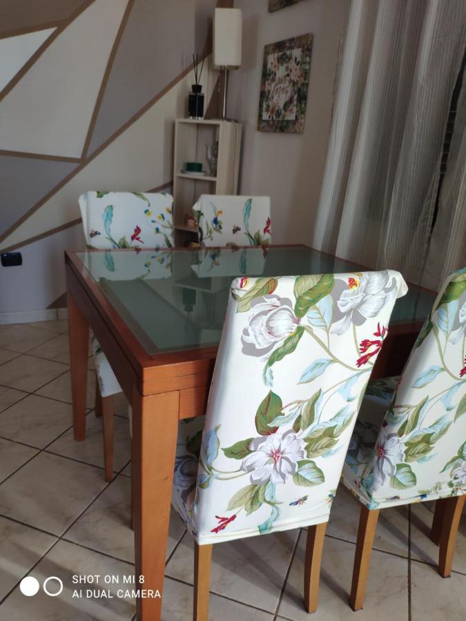Appartement Relax à Varcaturo Extérieur photo